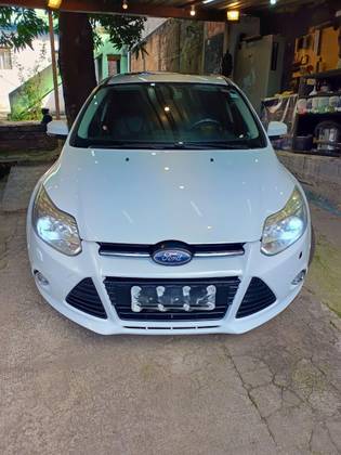 FORD FOCUS 2.0 TITANIUM PLUS 16V FLEX 4P POWERSHIFT